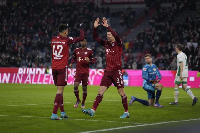 Gün geçmiyor ki Lewandowski rekor kırmasın! Çılgın performansıyla adını yine tarihe yazdırdı