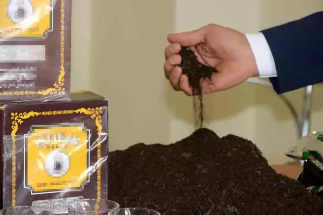 Zabıta ekipleri gelen ihbarı değerlendirdi, sahte çay paketlerinden talaş çıktı