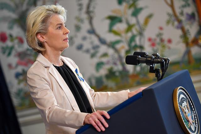 Avrupa Rus gazına bağımlılığı bitirmek için kolları sıvadı! Boşluk ABD ile doldurulacak