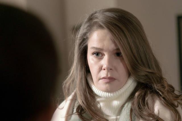 Camdaki Kız'da Feride, yakınlaşmaya başlayan Nalan ve Hayri'yi yakaladı