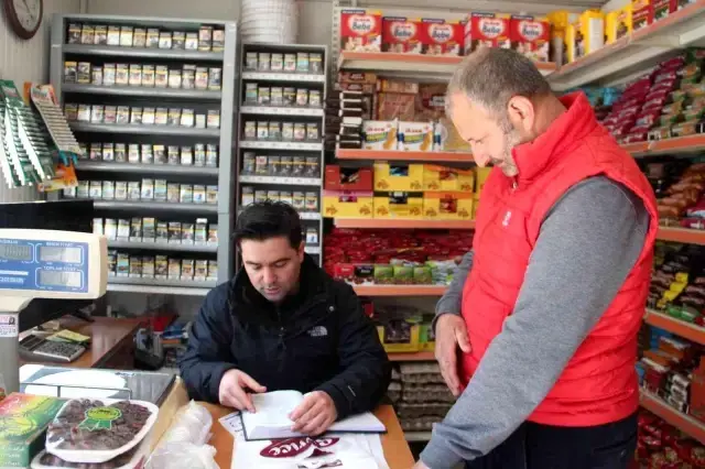 Elazığ'da 'Zimem Defteri' geleneği ile bakkal borçları siliniyor