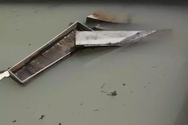 Gümüşhane'de eriyen kar suyu taşkına yol açtı! Mezarlıklar su altında kaldı