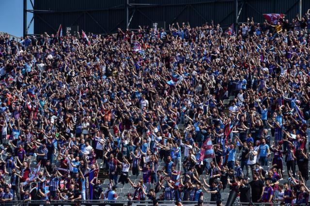 Şampiyon İstanbul'dan zaferle dönüyor! Trabzonspor, Altay'ı 2-1 yendi