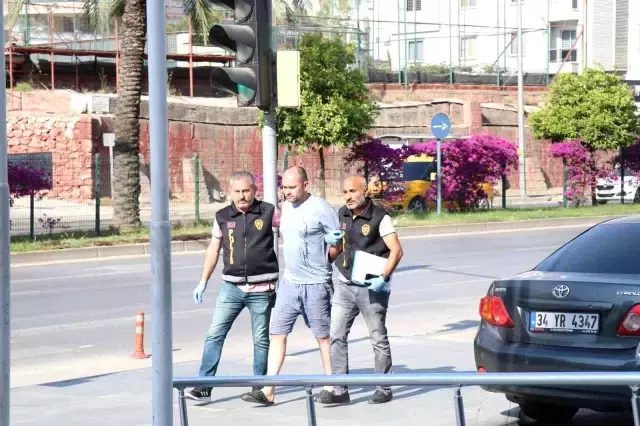 Antalya'da 2 çocuğunu bıçaklayarak öldüren Ukraynalı baba tutuklandı
