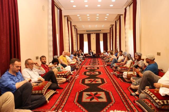 AYGAD heyeti Harran Belediye Başkanı Mahmut Özyavuz'un misafiri oldu