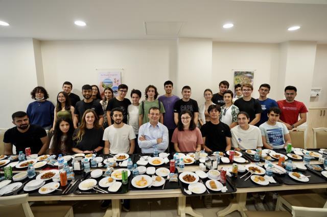 İlk servisi Ekrem İmamoğlu yaptı, işte İBB'nin ucuz lokantasının fiyat tarifesi