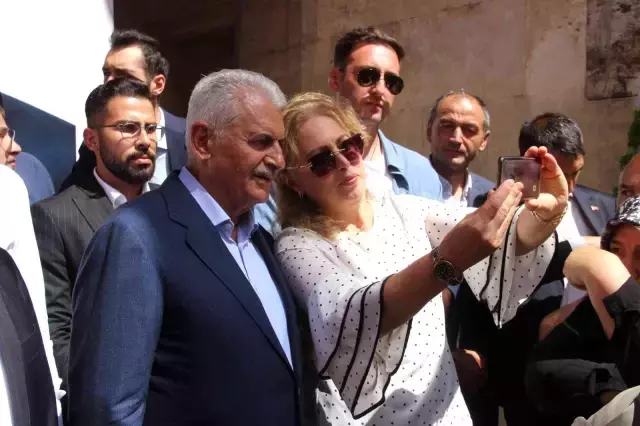 Binali Yıldırım, seçim için iki bayram arasını işaret etti