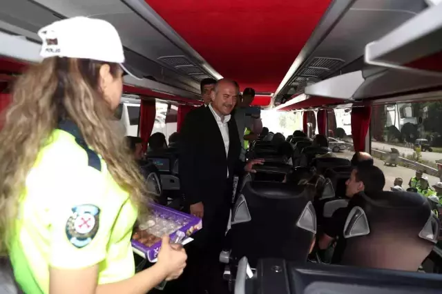 İçişleri Bakanı Soylu, trafik tedbirlerini havadan ve karadan denetledi