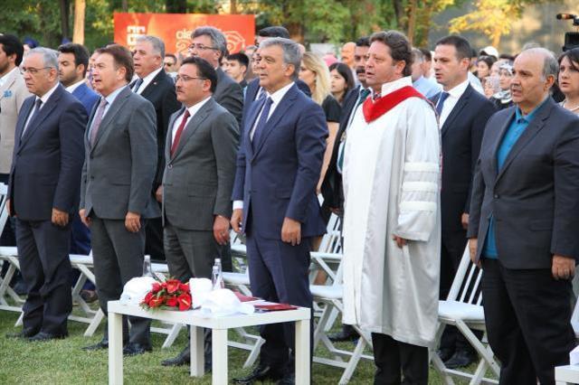 Eğitim konusunda uyarılarda bulunan Abdullah Gül: Bazı alarm zilleri çalıyor, hiç iç açıcı bir durum yok