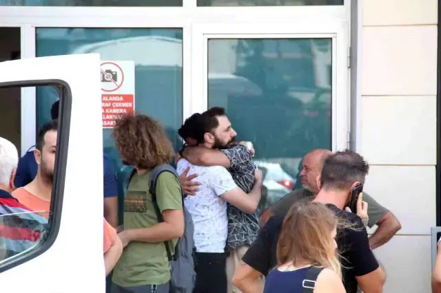 Motosiklet kazasında ölen genç öğretmenin cenazesi, gözyaşları içinde alındı