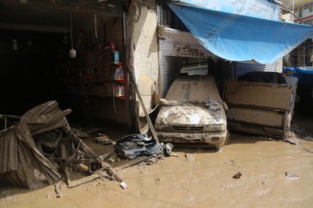 İran'daki selde hayatını kaybedenlerin sayısı 61'e yükseldi