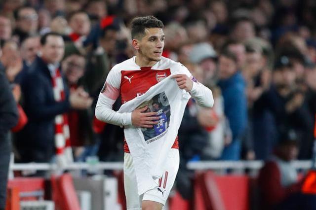 Galatasaray'dan yılın bombaları! İki süper yıldız aynı uçakla İstanbul'a geliyor