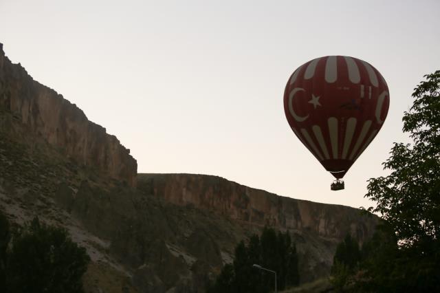 Soğanlı Vadisi'nde turistik balon uçuşları başladı