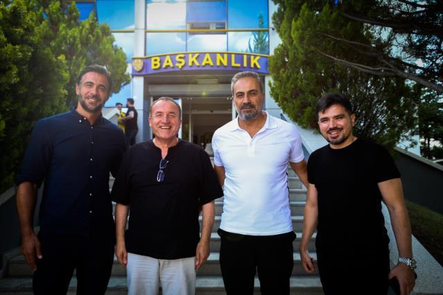 Ankaragücü'nde teknik direktörlük görevine Ömer Erdoğan getirildi