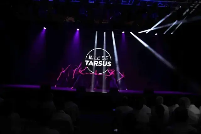 Tarsus il olmak için kolları sıvadı! Belediye başkanı makam aracının plakasını bile değiştirdi