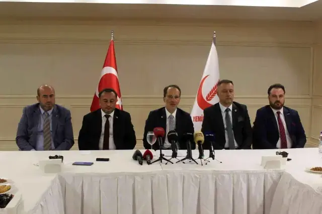 Yeniden Refah Partisi kararını verdi! Seçimlerde kendi Cumhurbaşkanı adaylarını çıkaracaklar