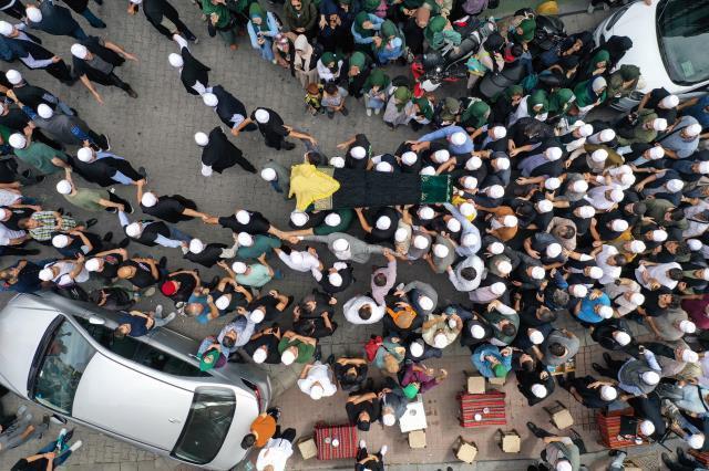 Ömer Tuğrul İnançer kimdir? Ömer Tuğrul İnançer neden vefat etti? Ömer Tuğrul İnançer hayatı ve biyografisi!