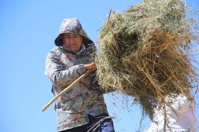 Sanatçı Aydın Aydın'ın 'Tırpankeş' filminin setinde korkutan yangın