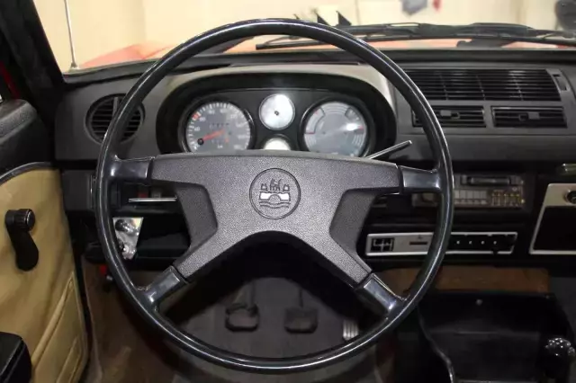 Türkiye'de tek olan aracına gelen tüm teklifleri reddediyor