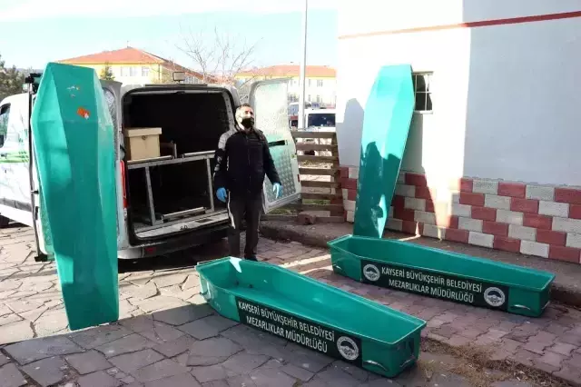 Eşi ve 2 yaşındaki kızını katletmişti... Davada ceza yağdı