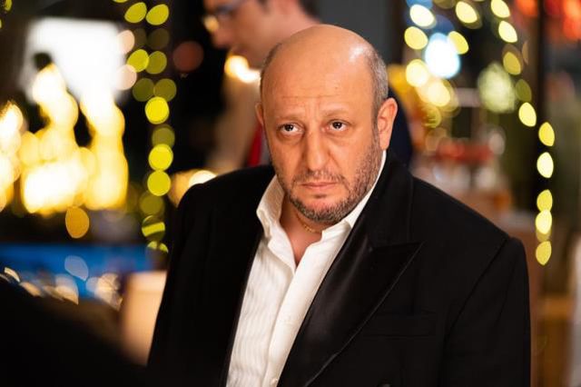 Yeni filminde tesettürlü bir kadını oynayan İrem Sak'tan ilk poz geldi