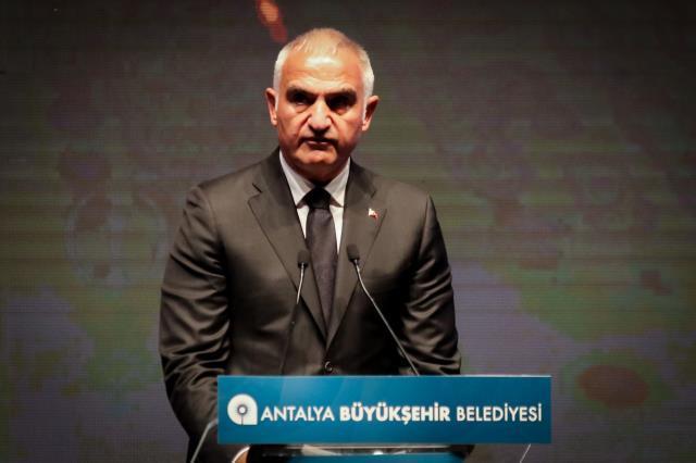 Altın Portakal Film Festivali'ne görkemli açılış! 3 büyük ödül sahiplerini buldu