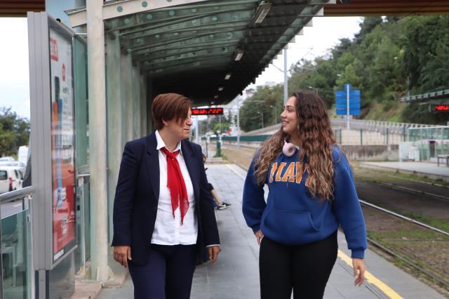 Vatmanın yaptığı ani fren, genç kızın hayatını kurtardı