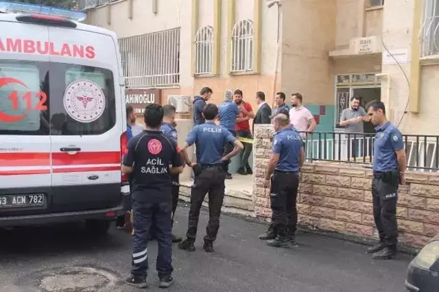 Eşini öldürdü, çocuklarını alıp kaçarken yakalandı