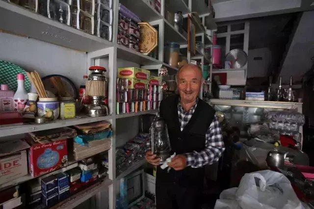 Bu dükkana gelenler içeriden hiçbir şey alamadan geri dönüyor! Sebebi ise hayli ilginç