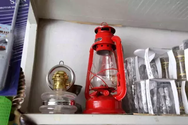 Bu dükkana gelenler içeriden hiçbir şey alamadan geri dönüyor! Sebebi ise hayli ilginç