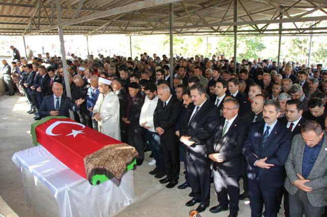 BİLGE ANA? MEVLÜDE GENÇ, SON YOLCULUĞUNA UĞURLANDI