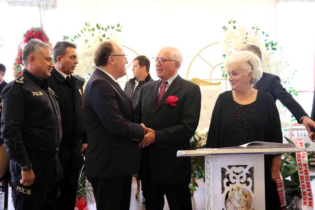 Romantik serseri! 75'lik Ercan amca, sevdiği kadınla evlenebilmek için huzurevine yerleşti