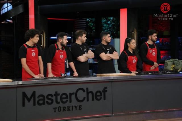 Masterchef dün akşam hangi takım kazandı? 10 Kasım Masterchef kim kazandı? Masterchef dokunulmazlığı kim kazandı?