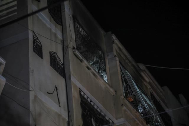 Gazze'deki Cebaliya Mülteci Kampı'nda yangın çıktı: 21 ölü