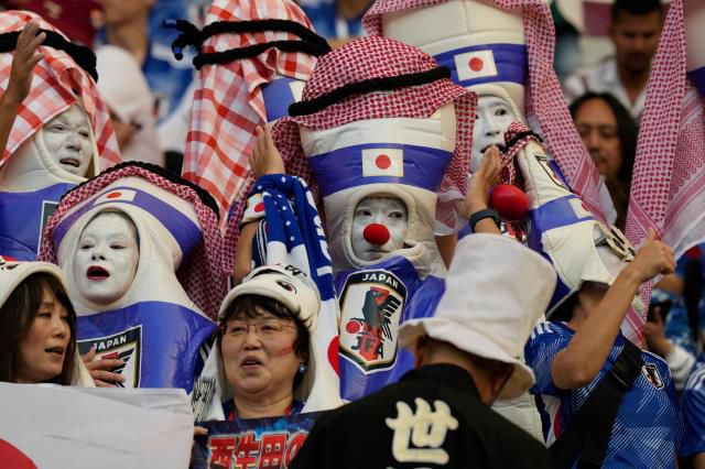 Dünya Kupası'nda maçın önüne geçen olay! Japonları görenler tribünden gözünü alamadı