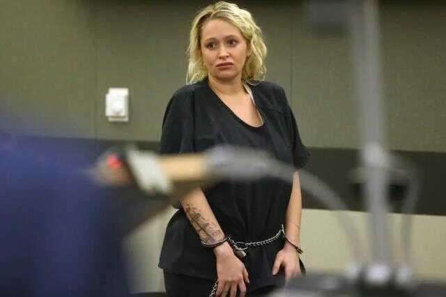 Parası için birlikte olduğu yaşlı doktoru, sevgilisiyle bir olup öldüren model Kelsey Turner'e 25 yıl hapis cezası