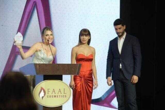 Yasak Elma'da yine kürsü yine intikam! Selim, herkesin içinde Kumru'nun yalanını ortaya çıkardı