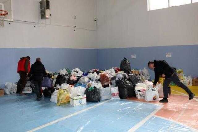 Keşan Belediyesi'nde deprem yardımlarını çaldığı iddia edilen 4 kadın personel açığa alındı