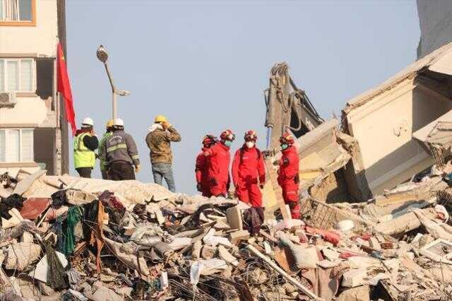 Son Dakika: 10 ili vuran depremde hayatını kaybedenlerin sayısı 29 bin 605'e yükseldi
