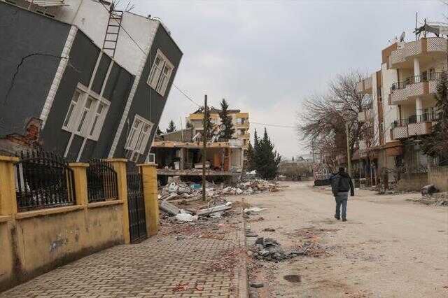 Bakan Soylu: Tüm kolluk birimlerimize talimat verdim, hasarlı binalara girilmesi yasak