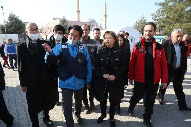 Japonya en büyük sahra hastanesini Gaziantep'te kurdu