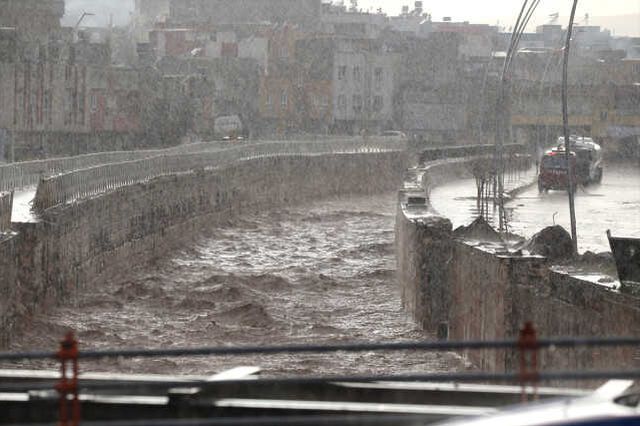 Şanlıurfa'da 3 ilçede eğitime 1 gün daha ara