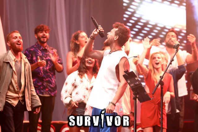 Survivor 2023'ün birleşme partisi yapıldı, yarışmacılar şarkı söylerken kendinden geçti
