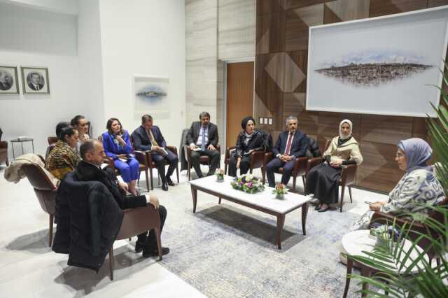 BM Sıfır Atık Zirvesi'ne katılan Emine Erdoğan'a 'başkanlık teklifi: Bu fırsatı değerlendirmek için elimizden geleni yapacağız