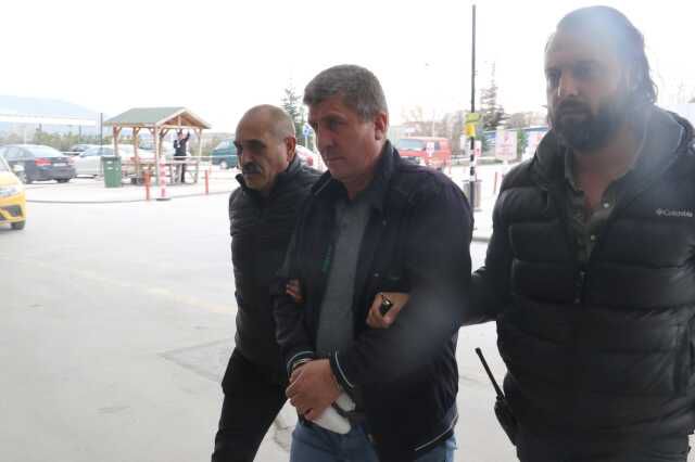 Rus eşini defalarca bıçaklayarak öldürdü! Sebebi sosyal medyadan görüntülü konuşurken görmesi