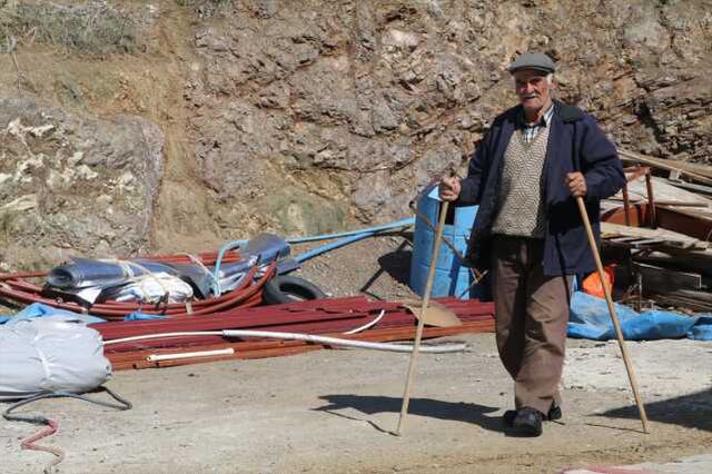 Depremde 14 canın kaybedildiği kahvehaneden tek kurtulan kişi oldu