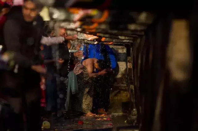 Nepal'de Kutlanan Baishak Asnan Festivali'nden Renkli Görüntüler