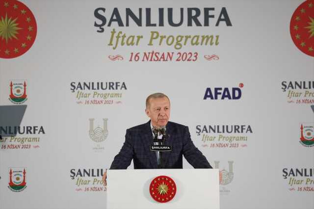 Cumhurbaşkanı Erdoğan'dan '300 milyar dolar getireceğim' diyen Kılıçdaroğlu'na yanıt: Bunlar tefeciliğe soyundu