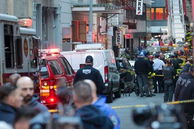 New York'ta otopark çökmesi sonucu 1 kişi hayatını kaybetti