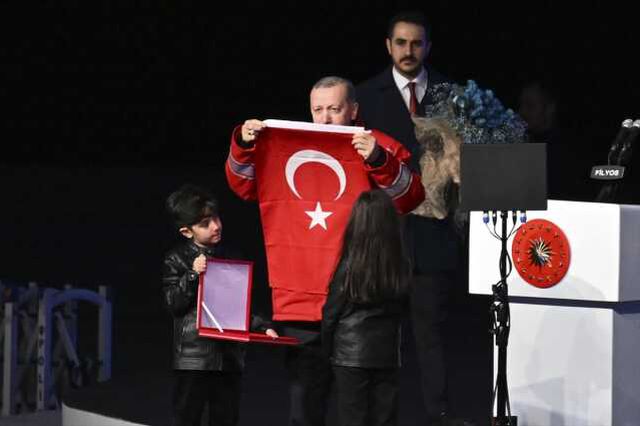 Son Dakika: Karadeniz'de tarihi an! Cumhurbaşkanı Erdoğan'dan vatandaşa çifte doğal gaz müjdesi: Ücretsiz olacak